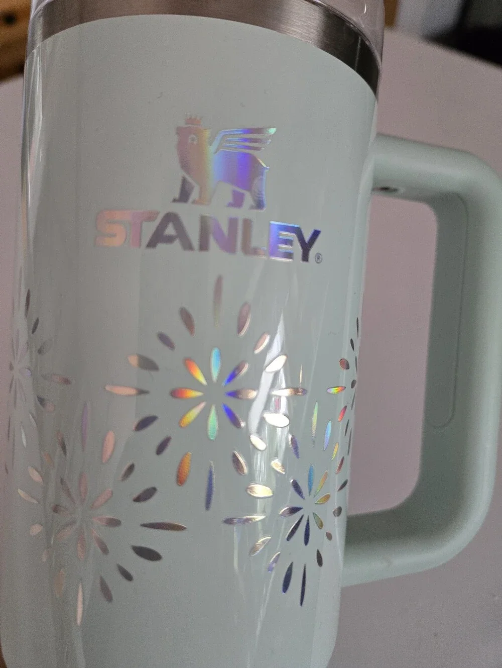 Stanley Tumbler 30oz - Picture 2 of 5